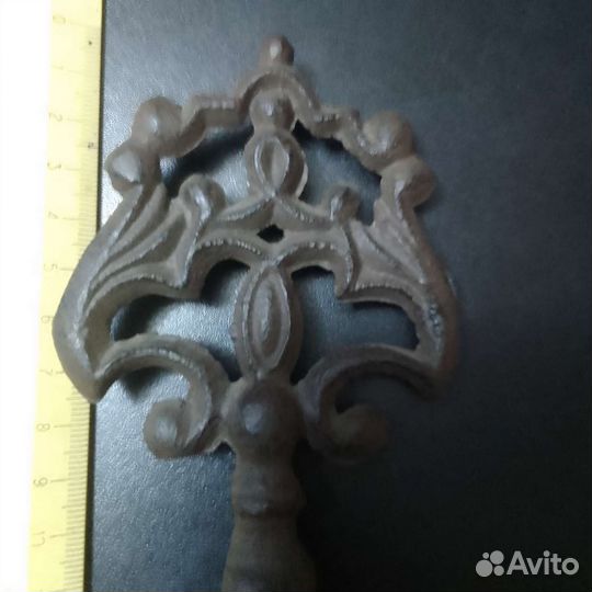 Сувенирный ключ