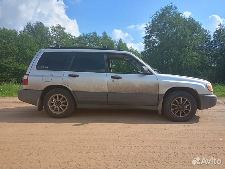 Subaru Forester 2.5 МТ, 2001, 230 000 км