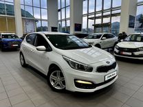 Kia Ceed 1.6 AT, 2018, 71 659 км, с пробегом, цена 1 799 000 руб.