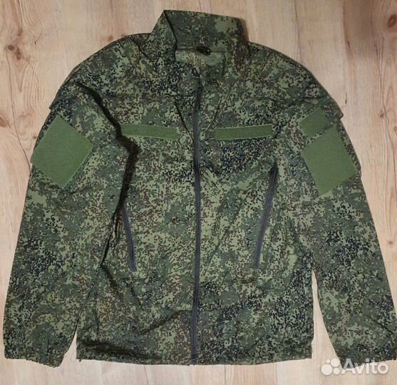 Куртка-ветровка вкпо новая