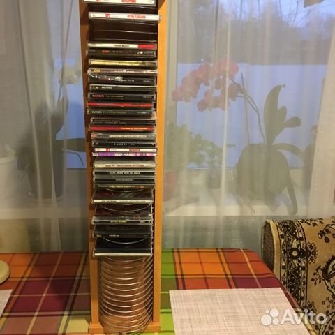 Стойка для компакт-дисков