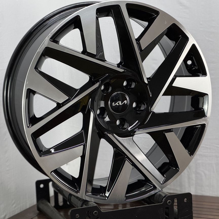 Литые диски PRD 7.5×R20 5×114.3