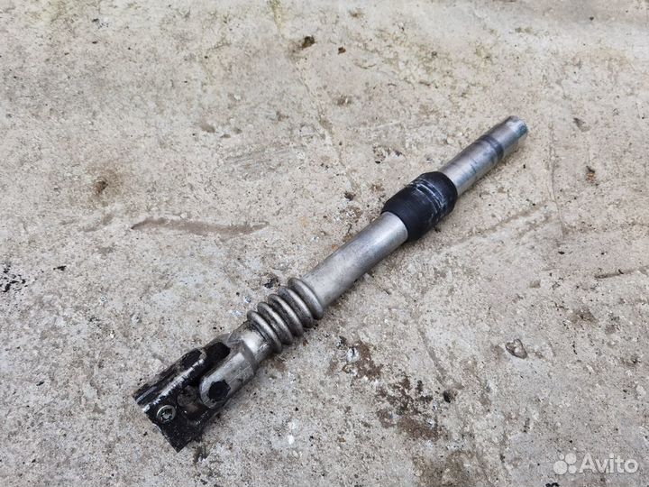 Рулевой кардан BMW E38