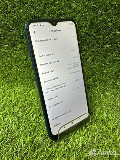Xiaomi Redmi 8, 3/32 ГБ
