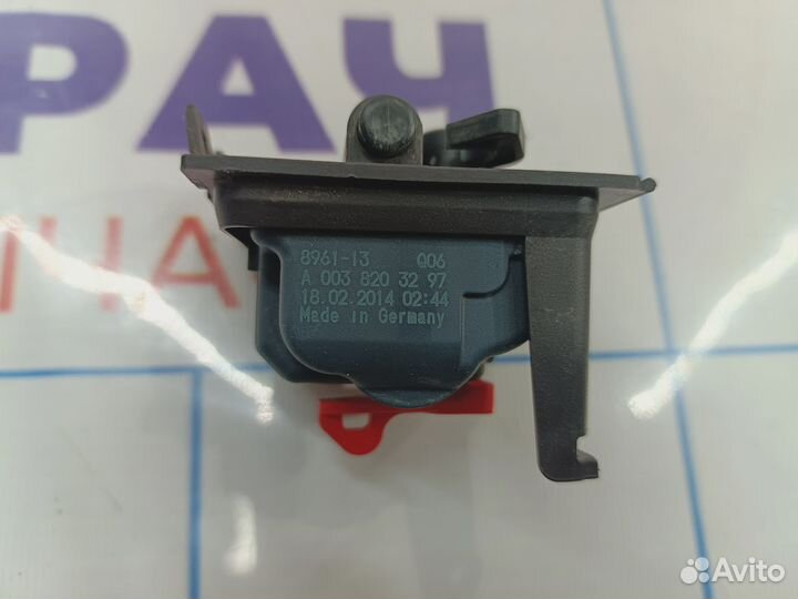 Активатор замка крышки бензобака Mercedes-Benz CLA