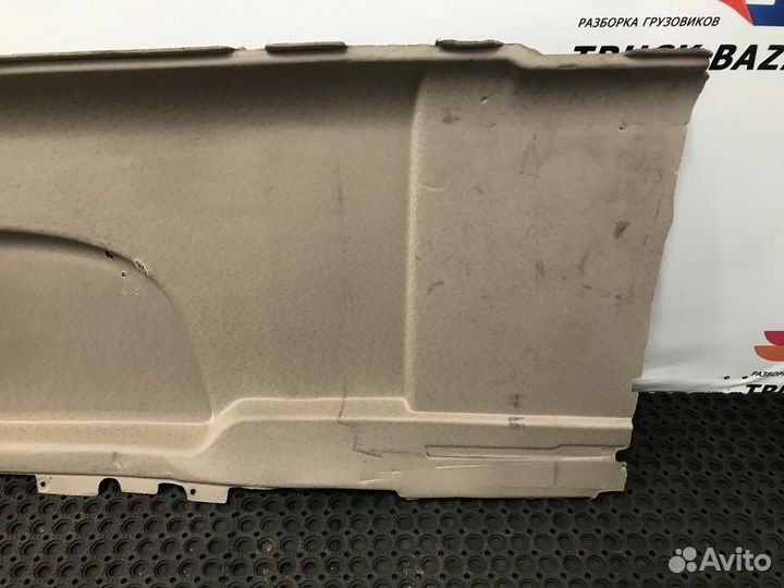 Обшивка правой стенки салона Scania 5-series
