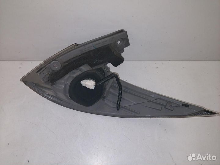 Фонарь задний левый Toyota Estima 3 AHR20W 2006