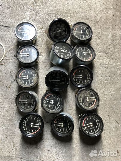 Автомобильные приборы.Спидометр.Давление