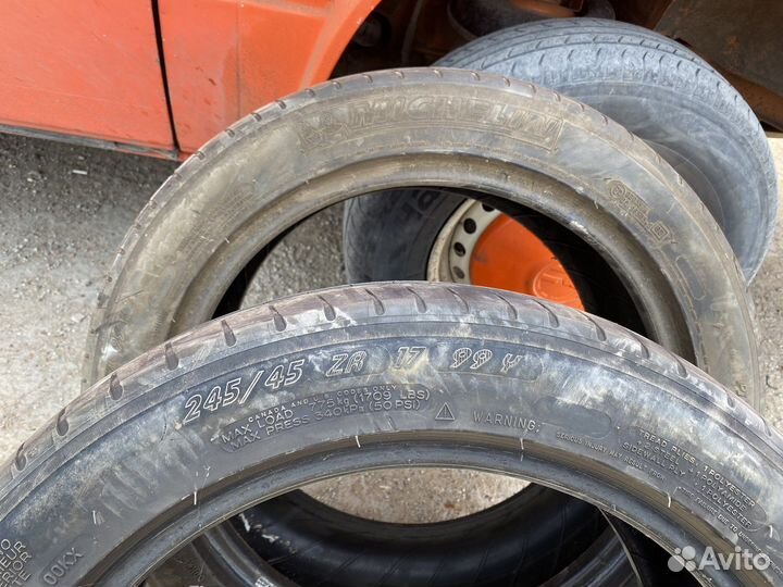 Michelin Pilot Sport 3 245/45 R17