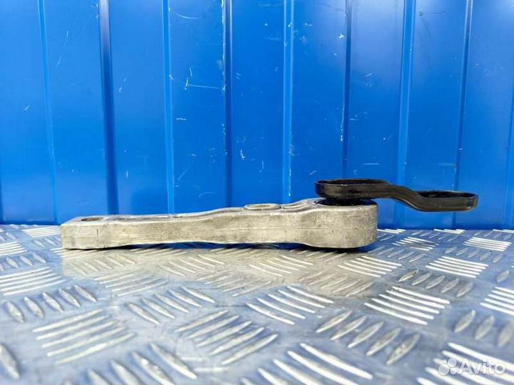 Подушка двигателя задняя Volkswagen Passat B6 2.0