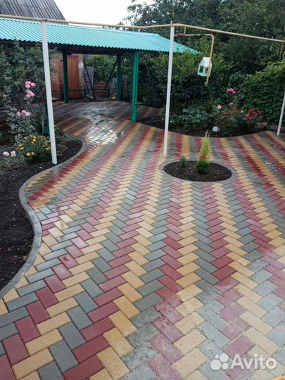 Укладка тротуарной плитки
