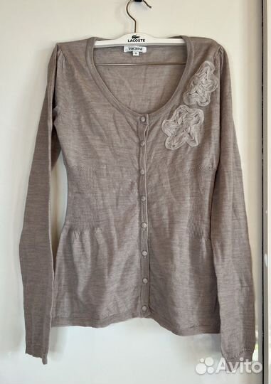 Женская кофта из тонкой шерсти