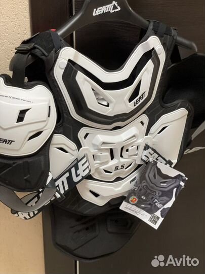 Защита тела Leatt 5.5 Pro