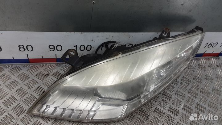 Фара Renault Megane 3 (2009-2016)