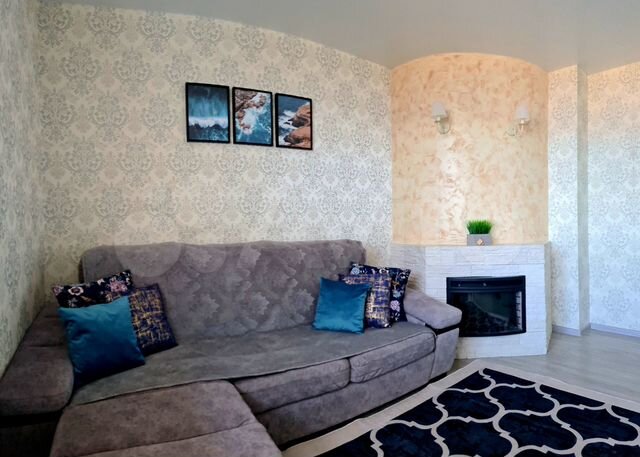 2-к. квартира, 81 м², 18/19 эт.