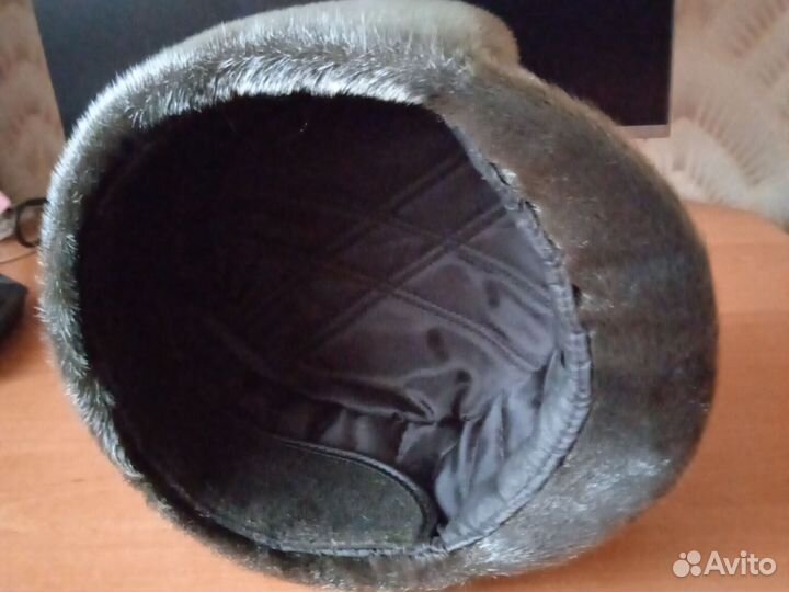 Зимняя мужская шапка из меха морского котика