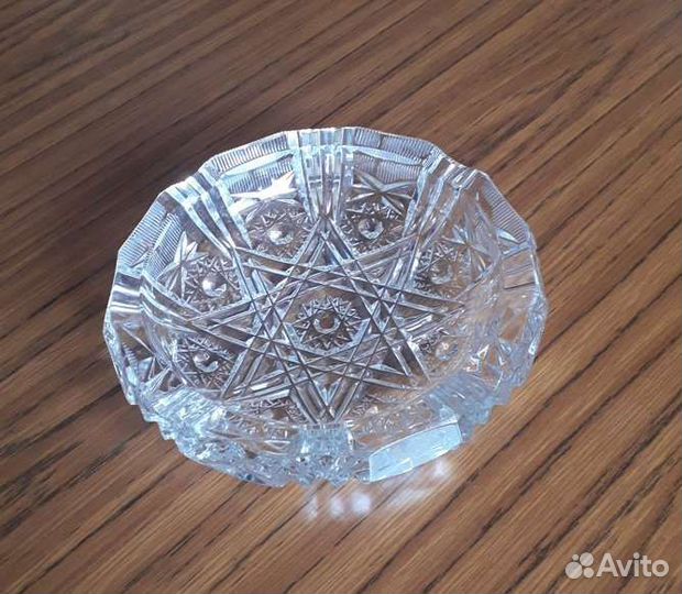 Пепельница хрустальная и керамическая