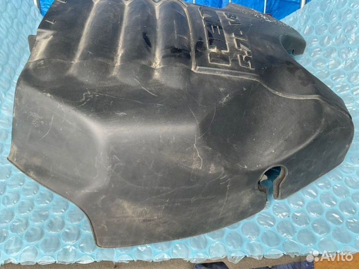 Крышка двигателя Dodge Ram 4G 5 2013