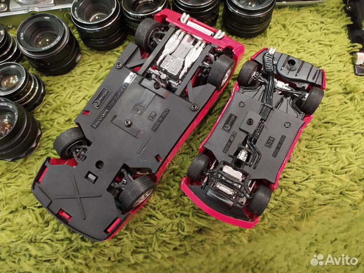 Машина burago модели 1:18 1:24