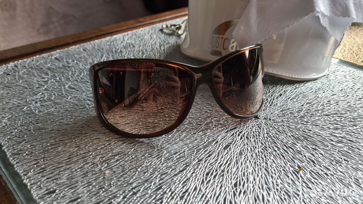 Солнцезащитные очки just cavalli