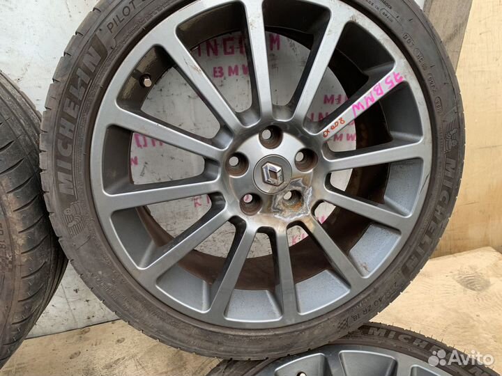 Комплект колес Renault Megane 2 RS 235/40R18