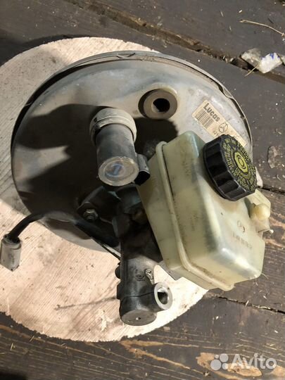 Вакуумный усилитель тормозов mercedes CLK320 W208