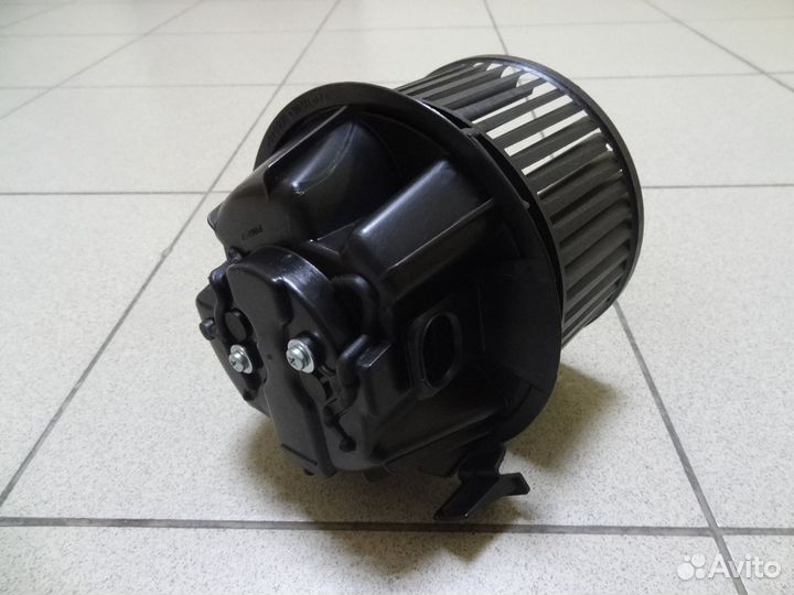 Моторчик печки Renault Logan Largus Duster