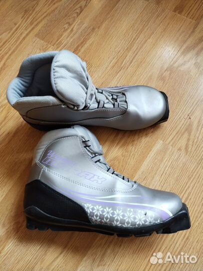 Лыжные ботинки бу