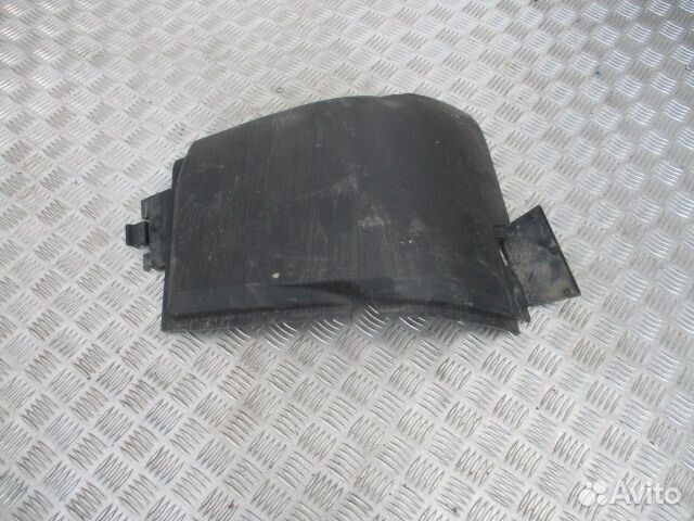 Угол бампера правый renault 7482275690