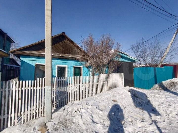 Дом 48 м² на участке 4 сот.