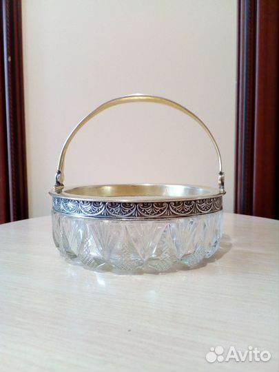 Старинная конфетница, серебро 875 проба с головой