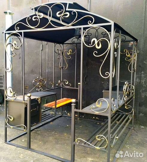 Беседка с мангалом