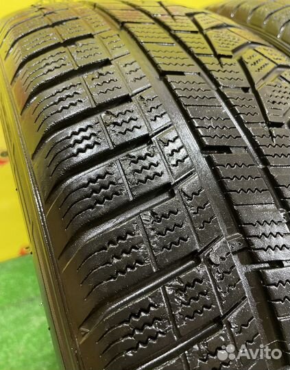 Hankook Winter I'Cept Evo2 W320 215/55 R17 98V