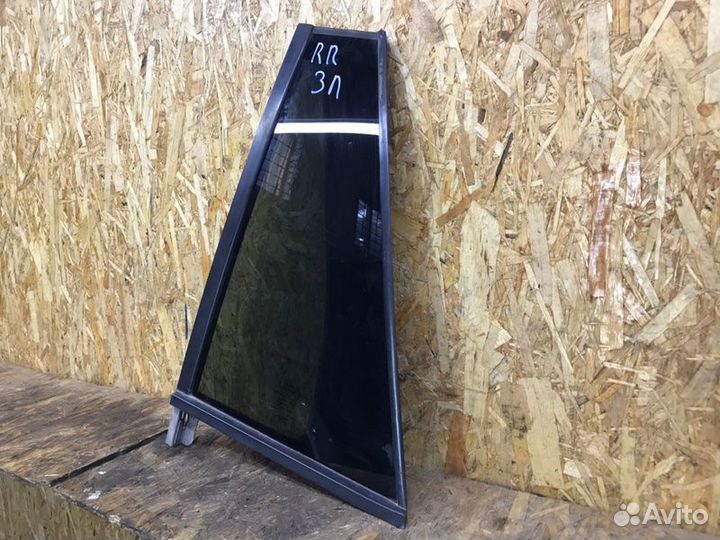 Форточка двери задняя левая Land Rover Range Rover