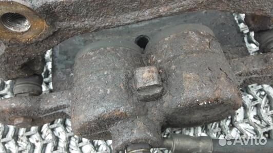 Суппорт тормозной передний правый land rover range