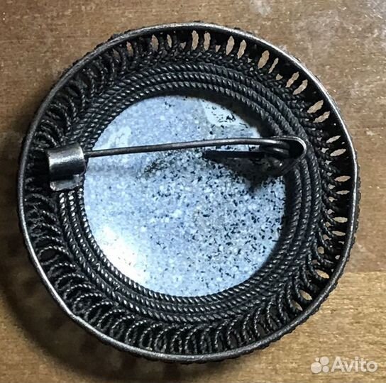 Брошь эмаль металл