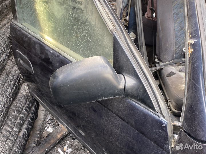 Зеркало боковое правое toyota carina e AT190 4afe