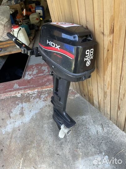 Лодочный мотор