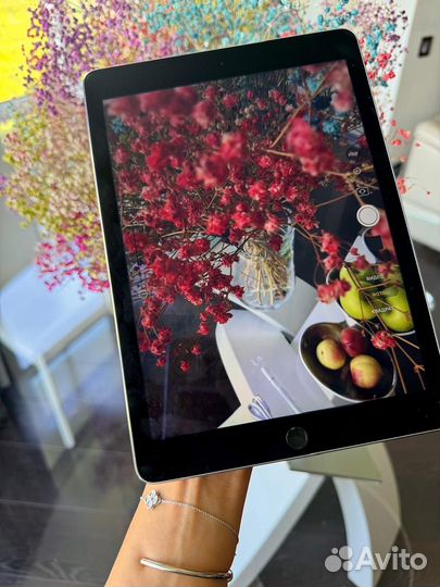 iPad AIR 2 cellular sim+стилус