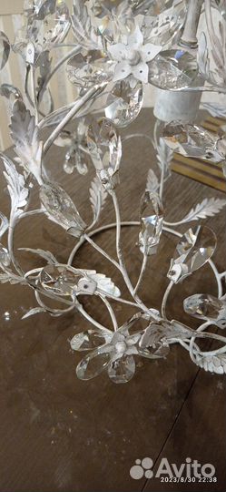 Продам люстру в стиле прованс