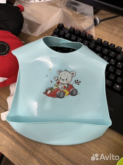 Слюнявчик нагрудник