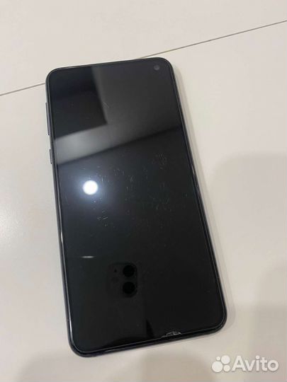 Samsung galaxy S10E 6/128
