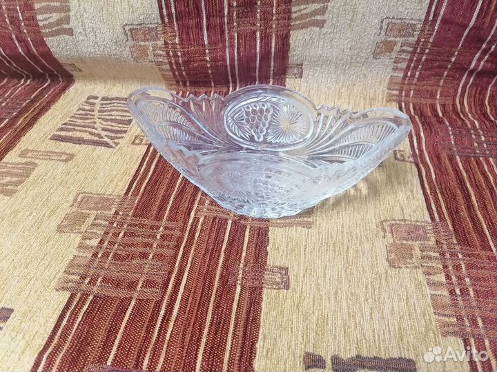 Хрустальная салатница