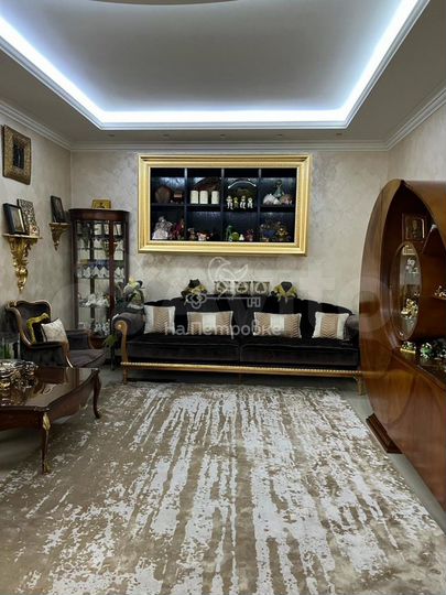 Коттедж 510 м² на участке 15,5 сот.