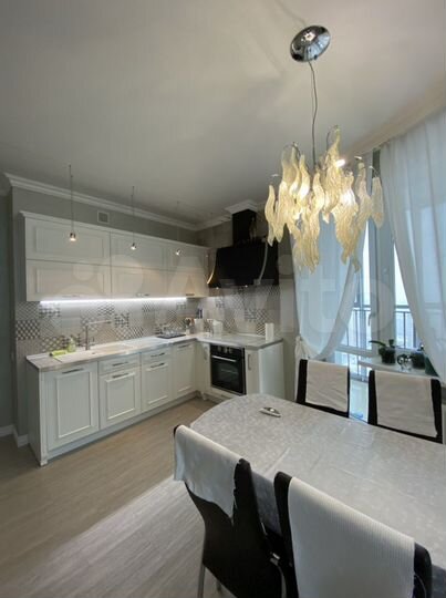 2-к. квартира, 66 м², 24/24 эт.