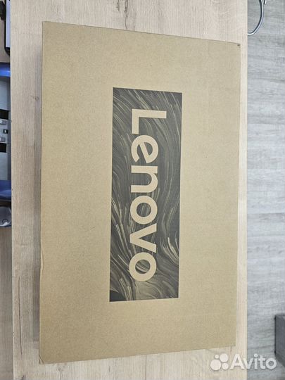 Ноутбук Lenovo новый по чеку 35 000