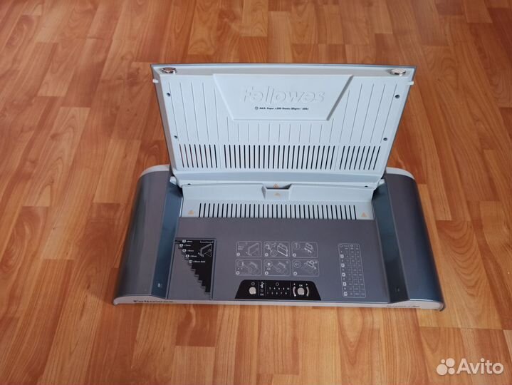 Новый Термопереплетчик Fellowes Helios 30