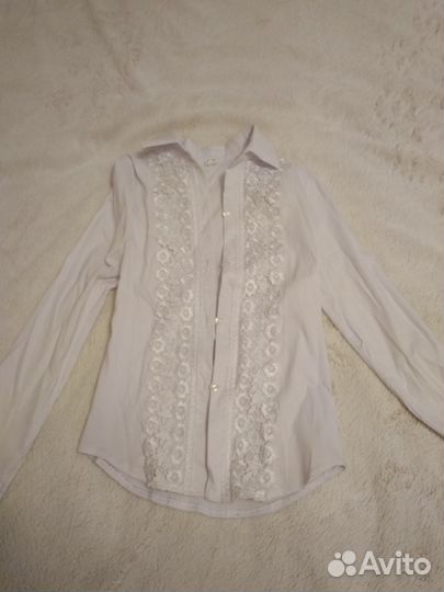 Белая рубашка школьная