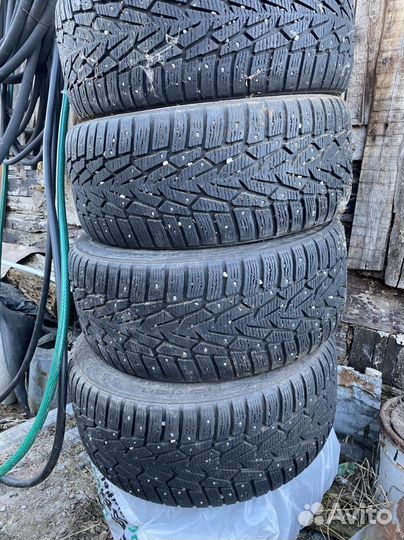 Nokian Tyres Hakkapeliitta 7 245/45 R17