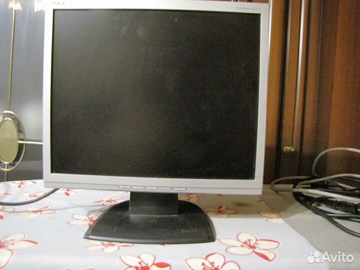 Мониторы NEC